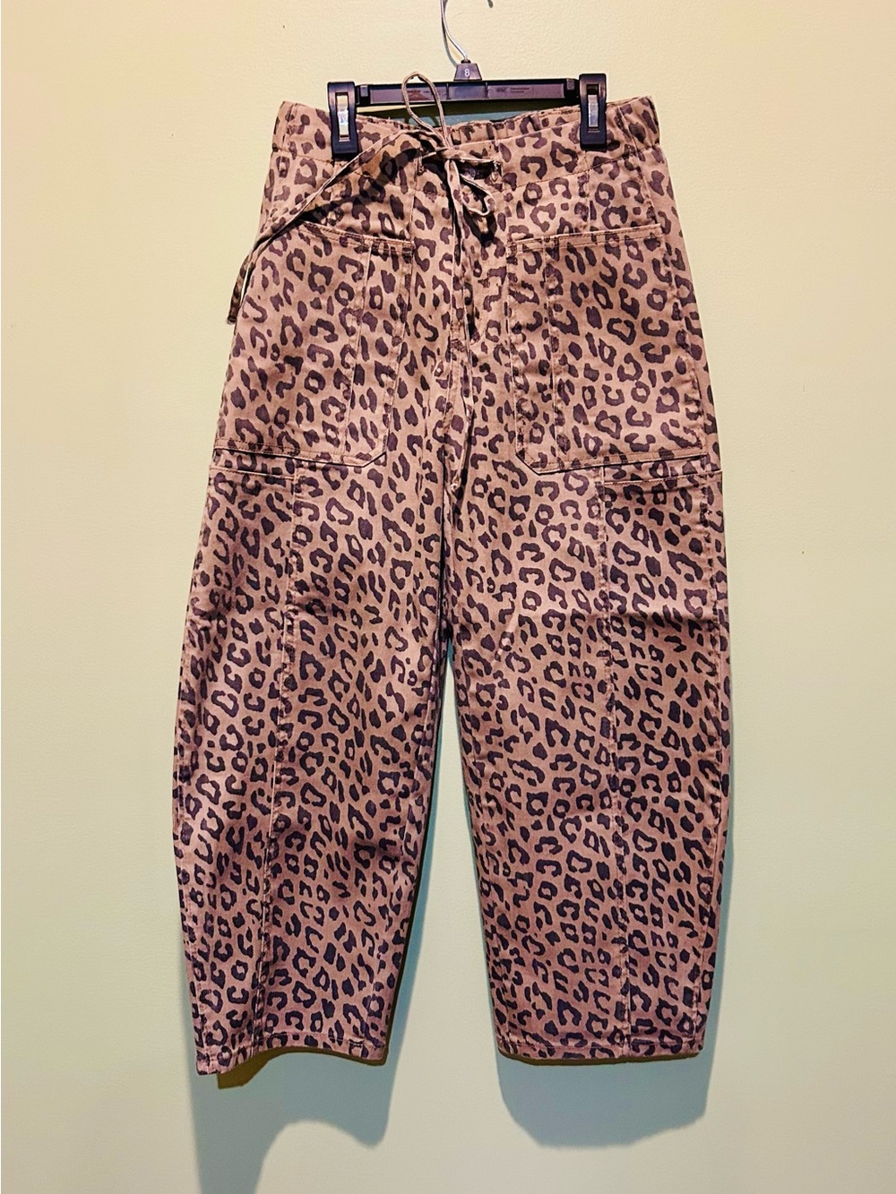 Leopard Print High-Waist Barrel Jeans- Leopard